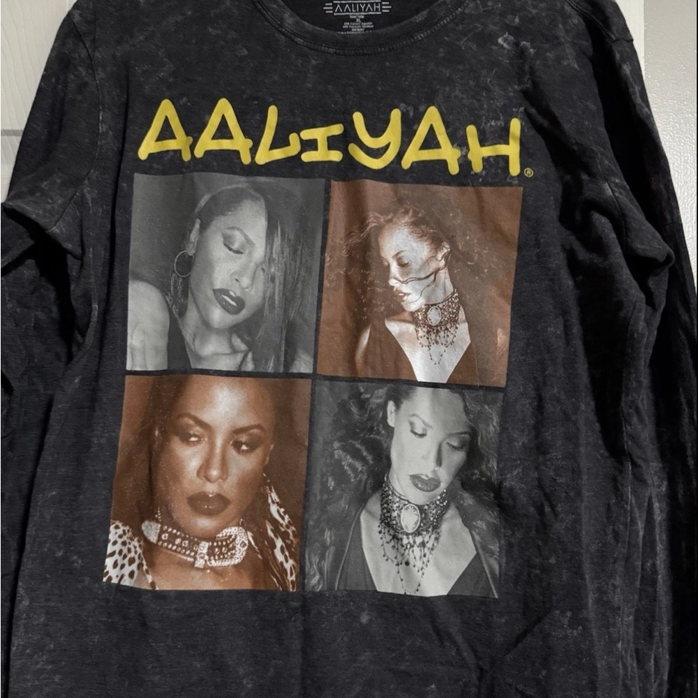 Selena Gomez Graphic Long Sleeve T-shirt Unisex Size XL
